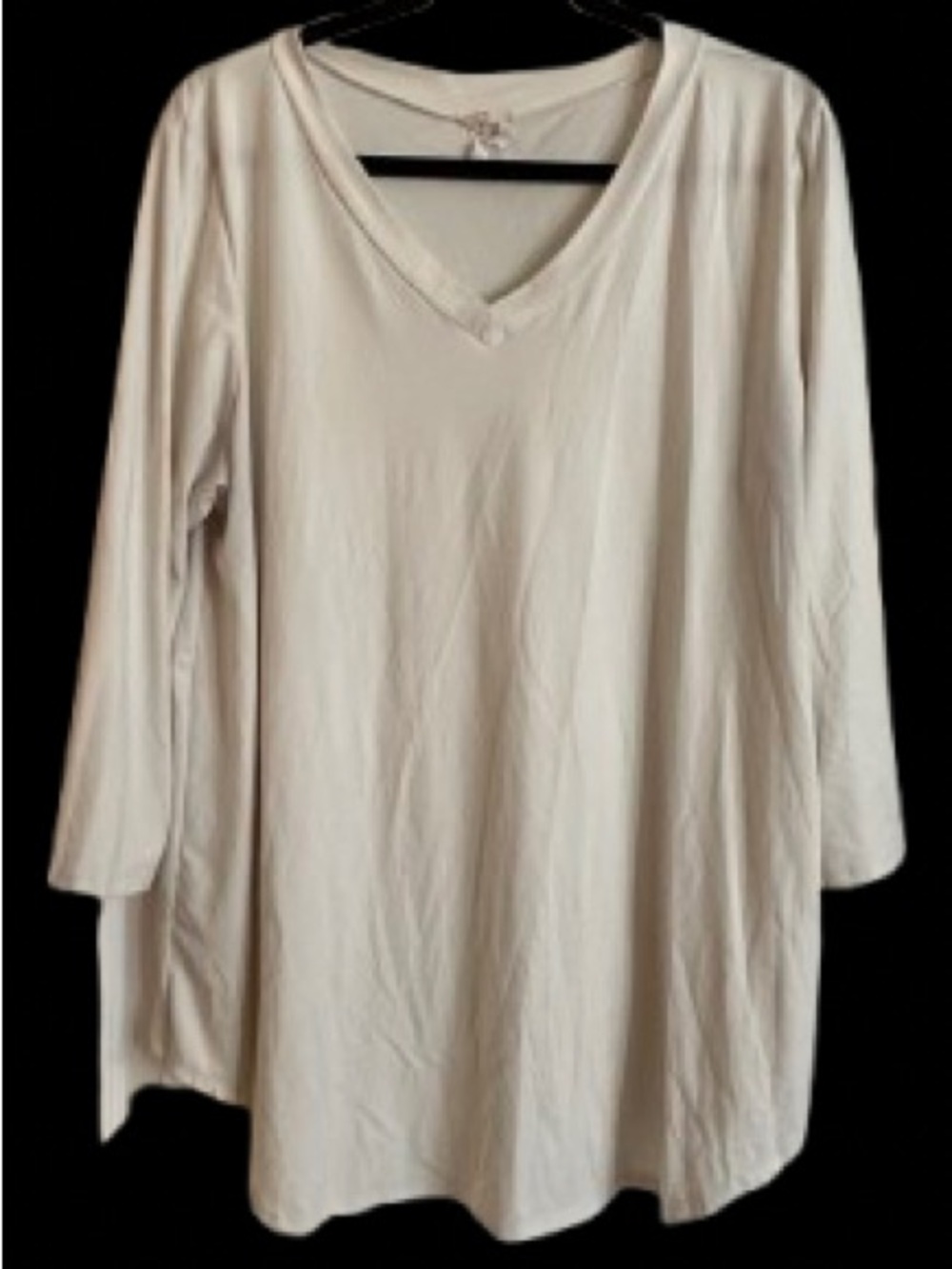 Womens Cream V-Neck Long Sleeve Top